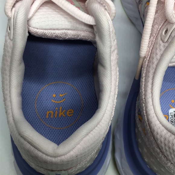 Women’s React Infinity Run FK 3 PRM DO9477-600 USED Size 9 - Picture 11 of 12